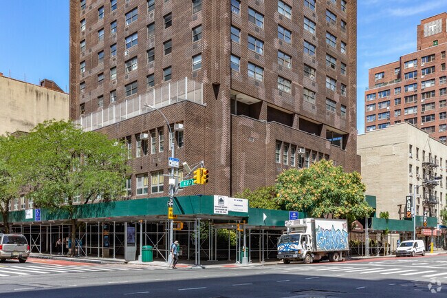 Foto del edificio - Cooper Gramercy