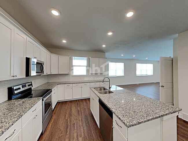 Foto del edificio - 2285 E Frontier Street