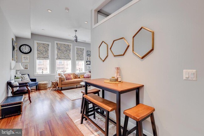 Foto del edificio - 1519 Pine St