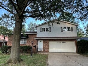 Building Photo - 6565 Arbordale Ave