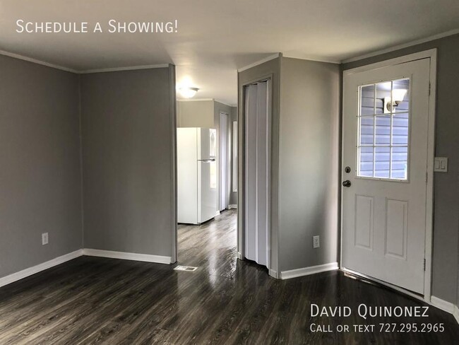 Foto del edificio - Sale Prices Starting at: $29,999 or Lease ...