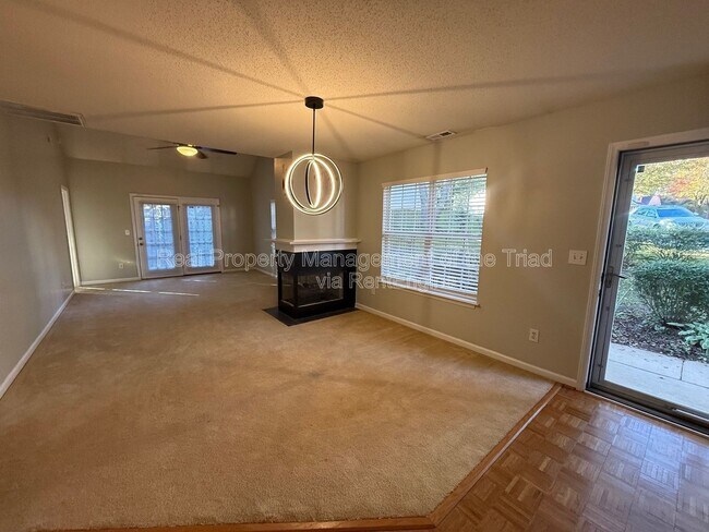 Photo - 5065 Bartholomew's Ln Townhome