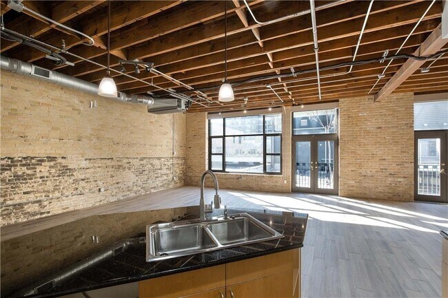Foto del edificio - 411 Brazos St