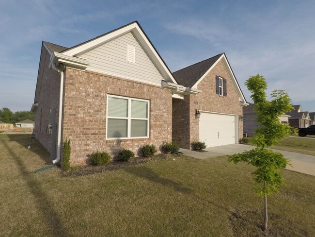Building Photo - 7968 Hickory Meadow Rd