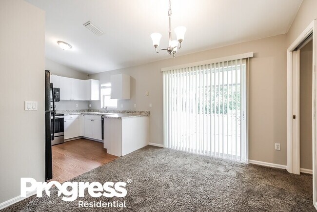 Building Photo - 15585 Spring Line Ln