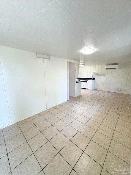 Foto del edificio - 1318 Wilson Ave