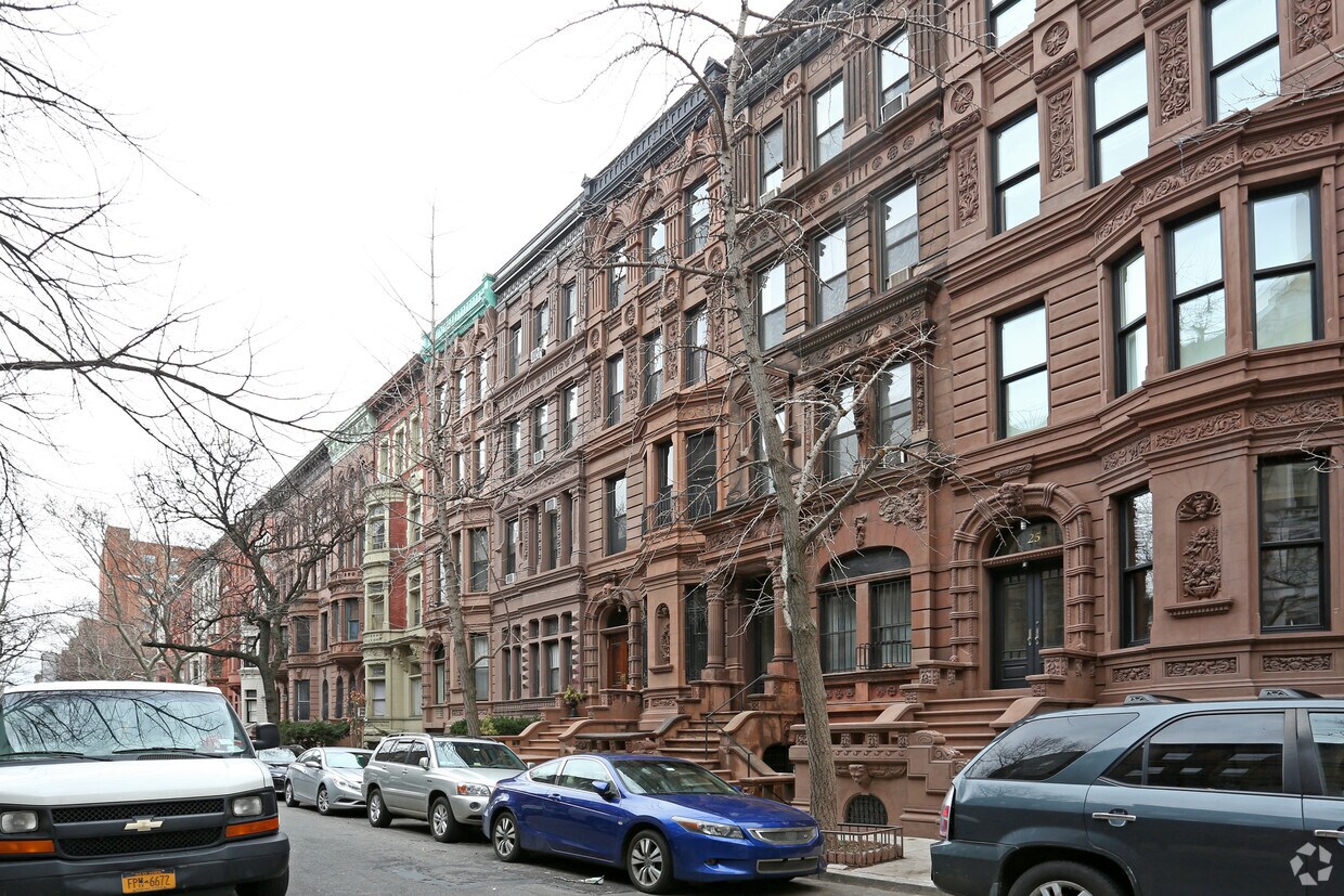 Foto del edificio - 29 W 88th St