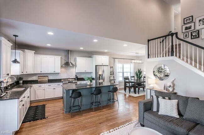 Foto del edificio - 5 br, 3 bath House - 1003 Rudder Drive
