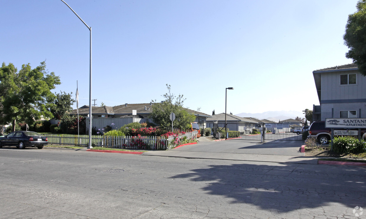 Building Photo - Santanna Apartments