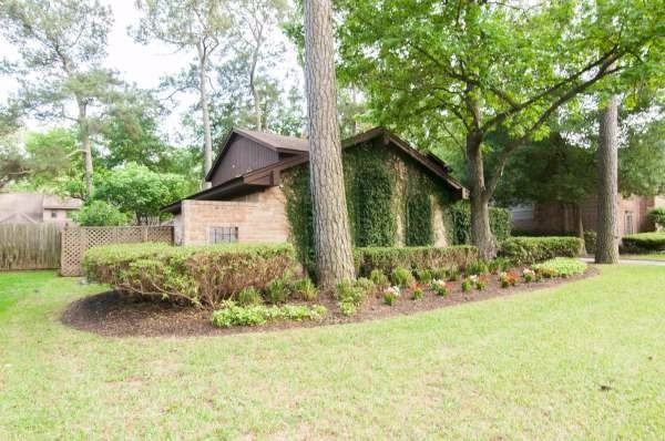 Building Photo - 5907 Queensgate Dr
