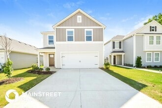 Building Photo - 995 Hawthorn Ln