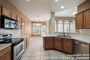 Building Photo - 1310 Mesa Draw