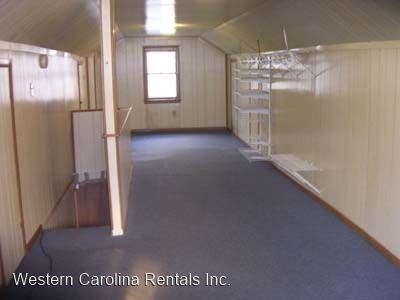 Building Photo - 4 br, 2 bath House - 65 Crestview Heights