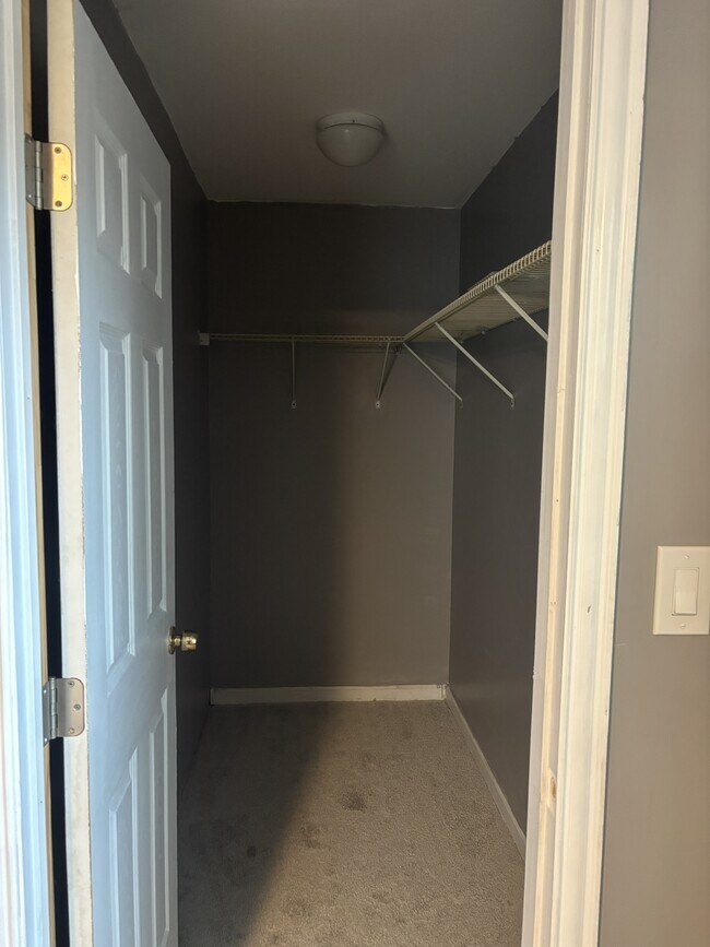 Photo - 559 Woodlawn Ave NW Apartment