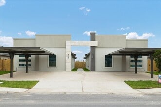 Building Photo - 1900 W Violet Dr