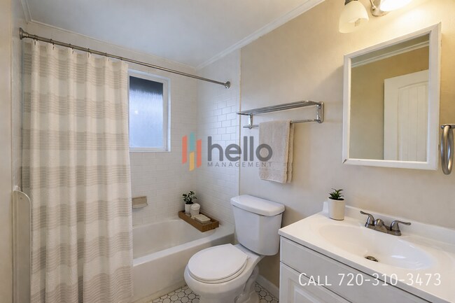 Foto del edificio - 1466 Reed St