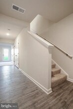 Building Photo - 62 Thrower Rd