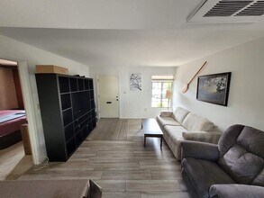 Building Photo - 393 S Paseo Lobo