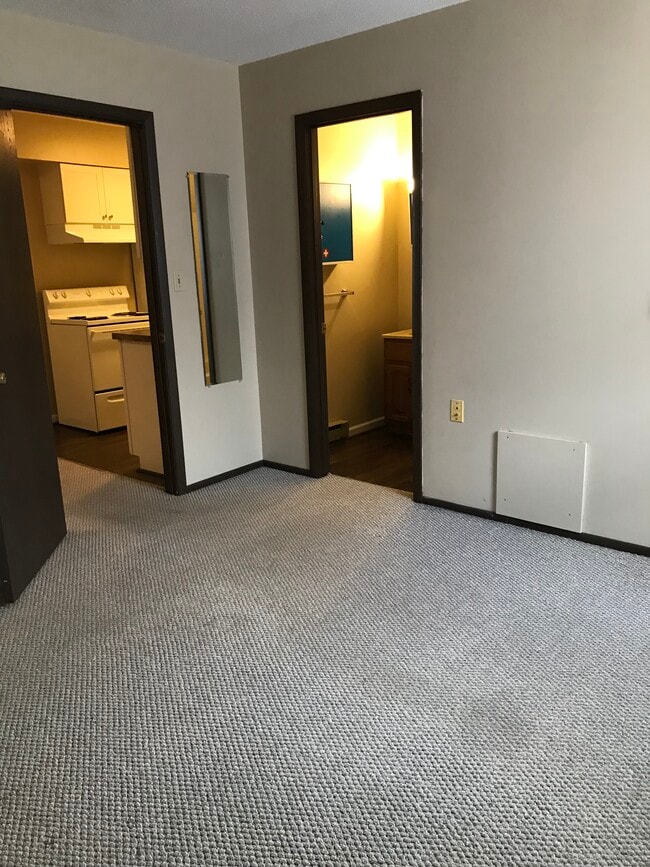 Bedroom - 5023 Old Zuck Rd