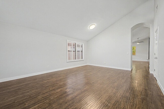 Building Photo - 4309 E Abraham Ln