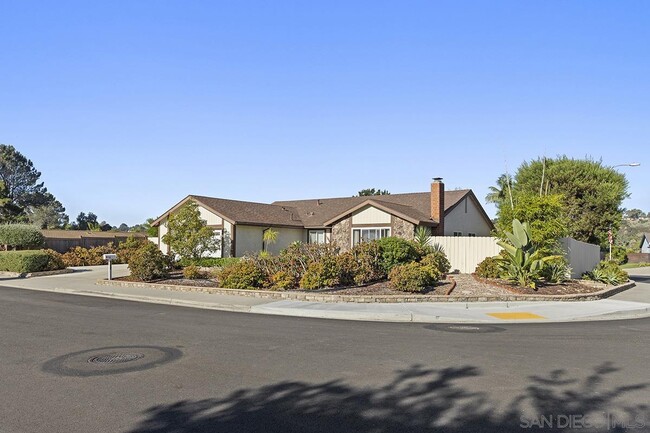 Building Photo - 802 Appleridge Dr