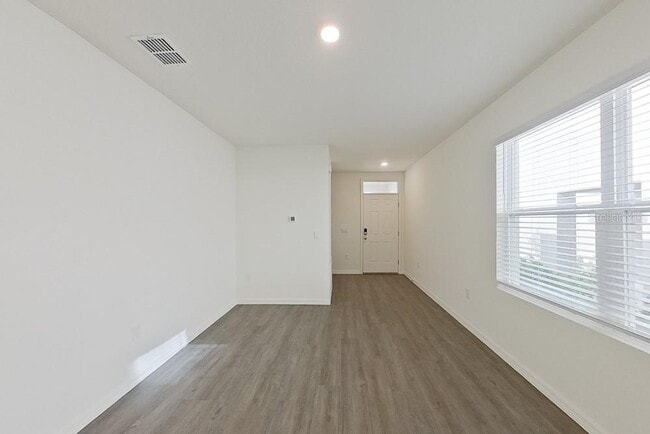 Foto del edificio - 32162 Katelin Cir