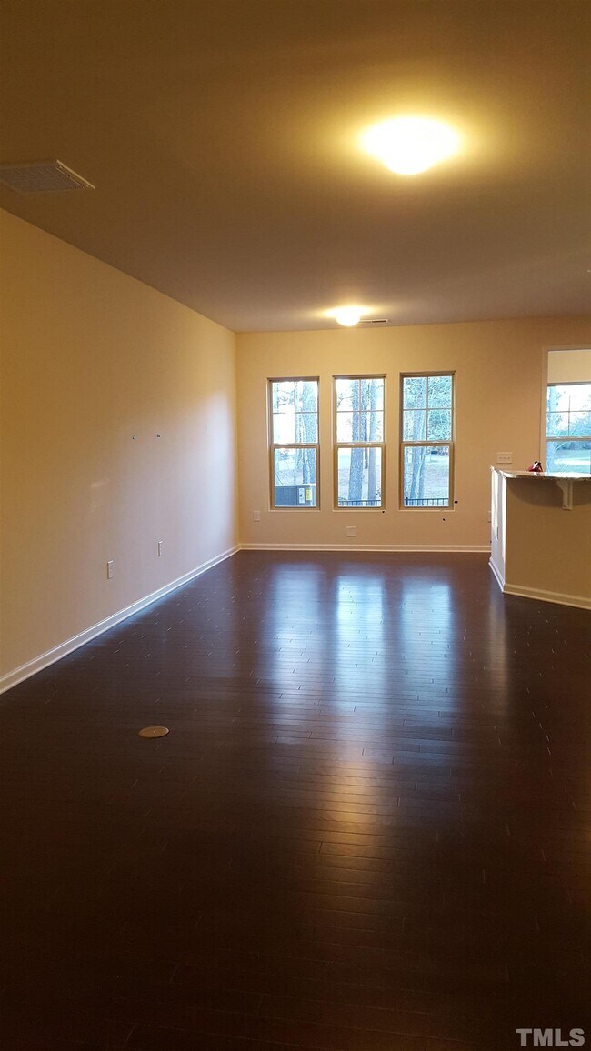 Building Photo - 208 Olivet Loop