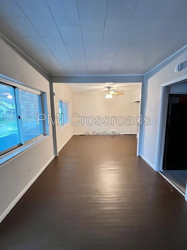 Building Photo - 11109 Dove Ave