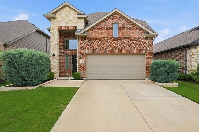 Building Photo - 3916 Ford Dr