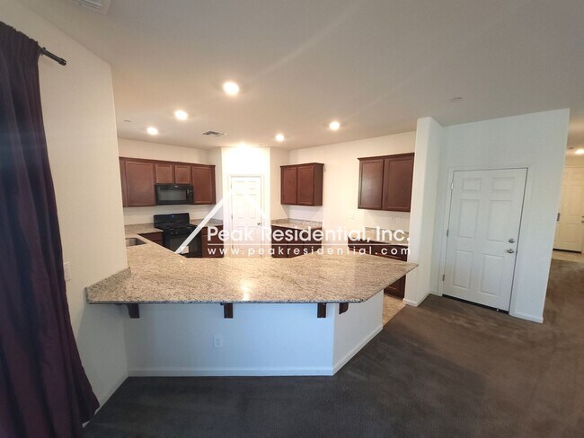 Foto del edificio - Newer North Natomas 4bd/3ba Home!