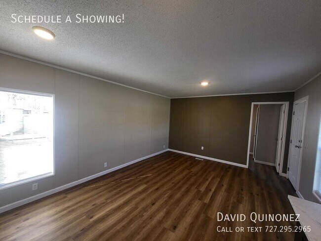 Building Photo - 266 N Blackwood Dr