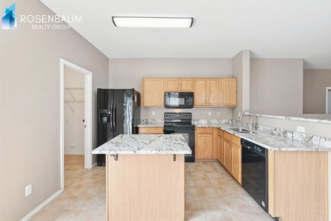 Building Photo - Gorgeous 3-beds, 2-baths single-level home perfectly situated within the highly desirable Johnson...