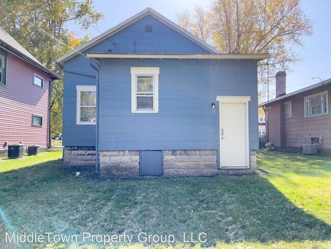 Building Photo - 3 br, 1 bath House - 1104 W. University Ave.
