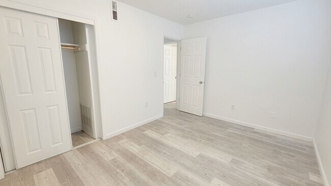 Foto del interior - Discover Modern Comfort at Welbeck Apartments ~ Rent Special