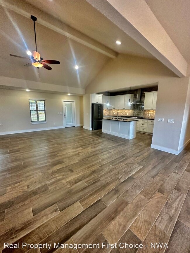 Building Photo - 4 br, 3 bath House - 3600 SW Brittany Road