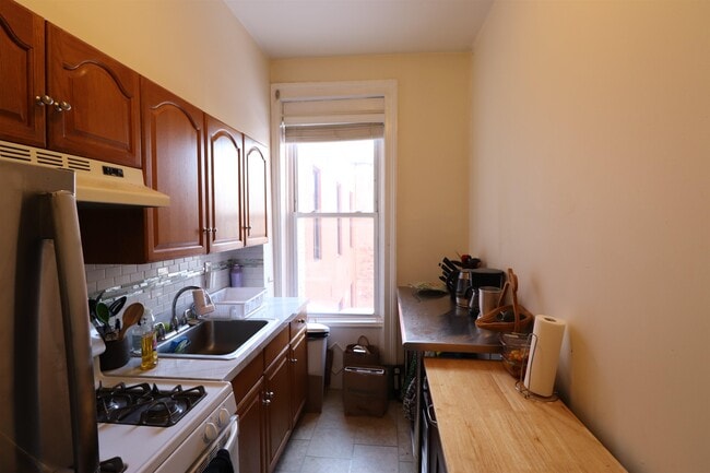 Foto del edificio - 202 Bloomfield St