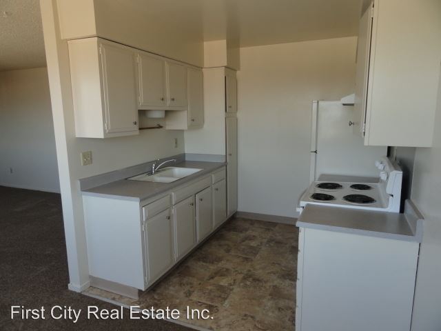 Foto del edificio - 241 Laurel Ave