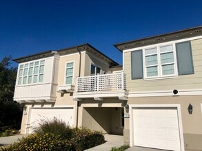 Building Photo - 113 Sanderling Ln