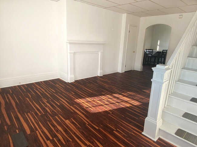 Foto del edificio - 117 N Walnut St