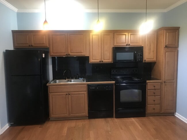 Photo - Lake Edge Too Condos – Unit 3A, 1 Bedroom - 1 Bath Condo