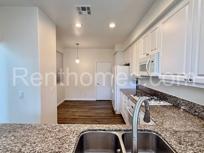 Foto del edificio - 11679 Westview Pkwy