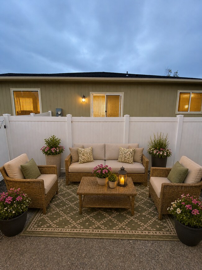 Foto del edificio - Spread Out in Style—Your 3 Bed Duplex Awaits