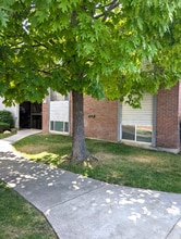 Building Photo - 1643 Willowbrook Dr