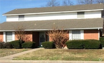 Building Photo - 3304 Stanford St