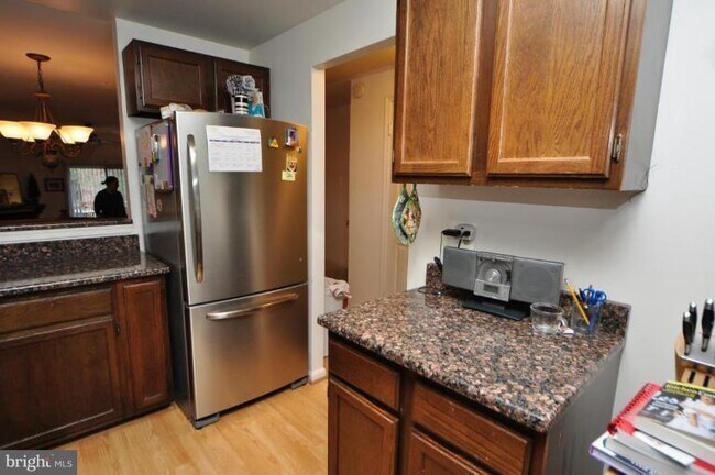 Foto del edificio - 2192 Whisperwood Glen Ln
