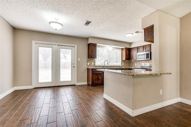 Building Photo - 2626 Bennington Ct