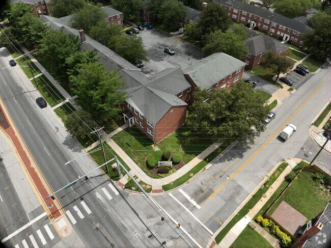 Exterior 3D - Loch Raven Village Apartments