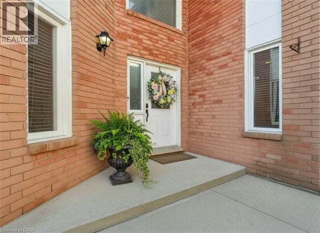Building Photo - 375 Delancey Blvd