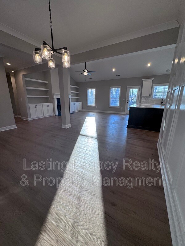Building Photo - 2566 NC-801