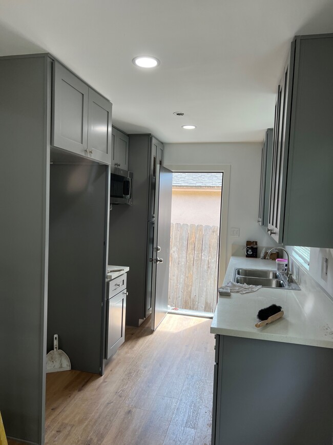 Building Photo - Chadron Condominiums